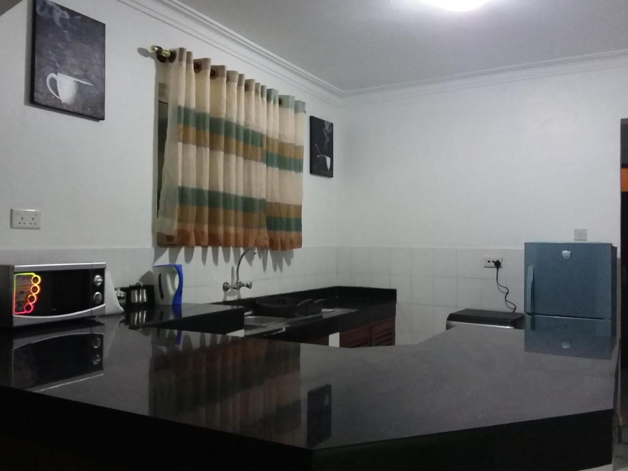 Royal Palms Apartment A4 Mombasa Bagian luar foto
